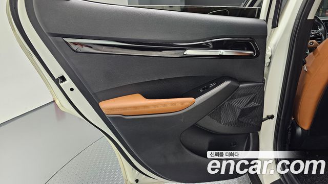 Kia Seltos Gasoline 2.0 2WD Signature 2023 — фото 25