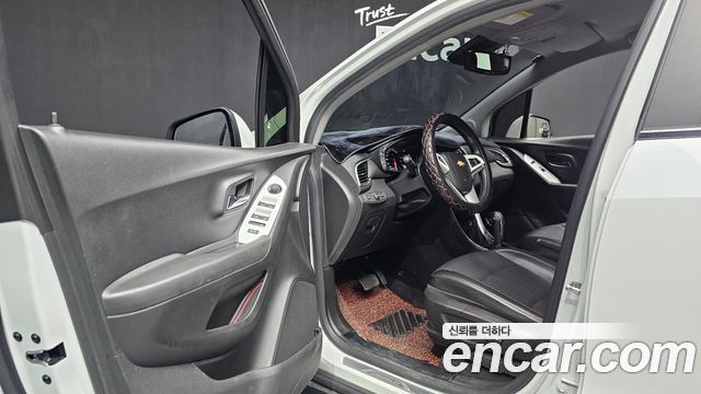 Chevrolet Trax 1.4 Premier 2018 — фото 10