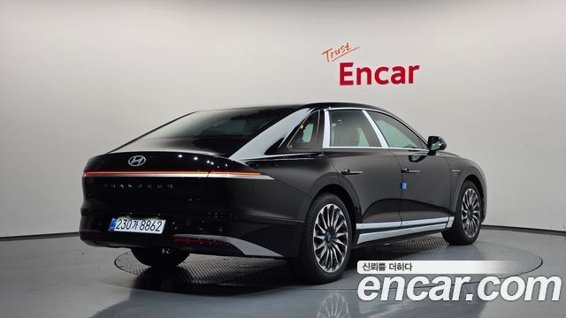 Hyundai Grandeur Hybrid (GN7) Caligraphy 2027 — фото 2