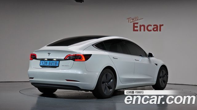 Tesla Model 3 Long Range AWD 2020 — фото 2