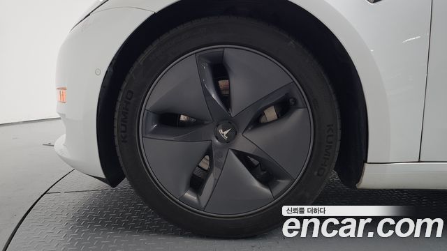 Tesla Model 3 Long Range AWD 2020 — фото 27