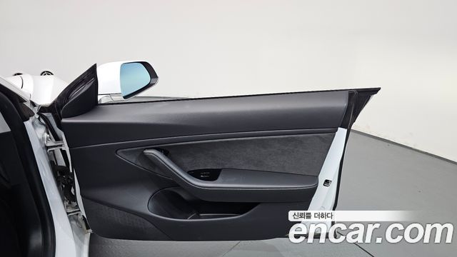 Tesla Model 3 Long Range AWD 2020 — фото 31