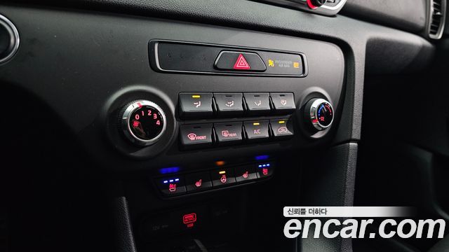 Kia Sportage The Bold Diesel 1.6 2WD Trendy 2022 — фото 17