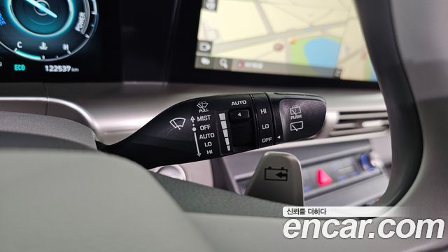 Hyundai Nexo Premium 2022 — фото 17