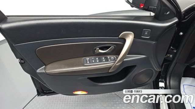 Renault Korea SM5 Nova RE 2016 — фото 24
