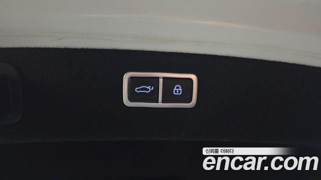 Genesis G80 (RG3) Gasoline 3.5 Turbo AWD 2021 — фото 19