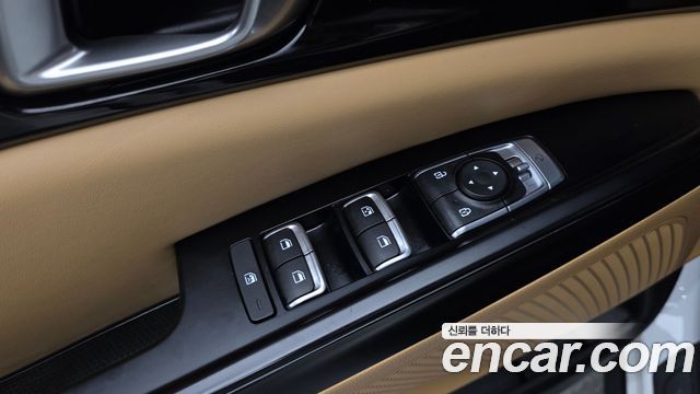 Kia Carnival (IV) Gasoline 9-Seater Prestige 2023 — фото 12