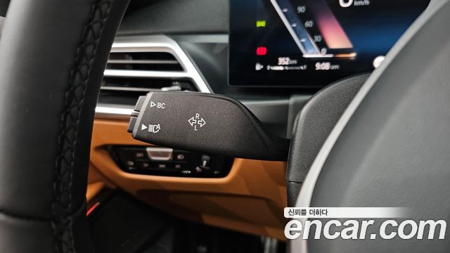 BMW 3 Series (G20) 320i M Sport 2025 — фото 15