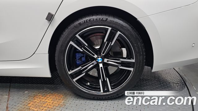 BMW 3 Series (G20) 320i M Sport 2025 — фото 21