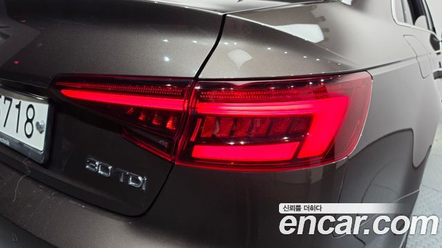 Audi A4 (B9) 30 TDI 2018 — фото 23