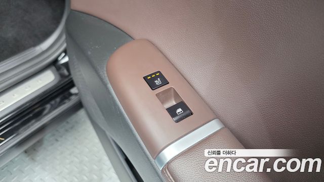 Hyundai Grandeur Hybrid (GN7) Exclusive 2023 — фото 19