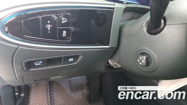 Genesis Electrified (GV70) e-AWD 2022 — фото 24