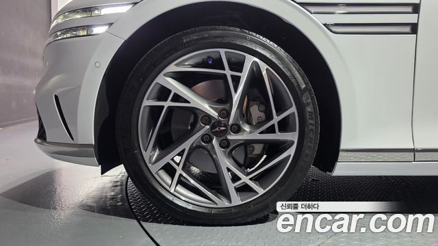 Genesis G90 (RS4) Gasoline 3.5 Turbo AWD 2023 — фото 5