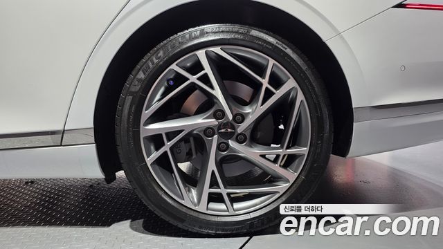 Genesis G90 (RS4) Gasoline 3.5 Turbo AWD 2023 — фото 21