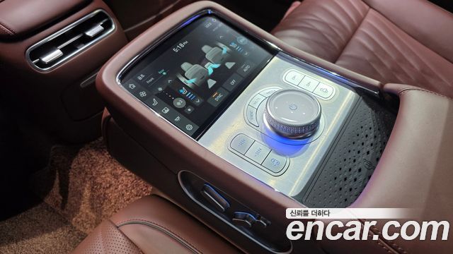 Genesis G90 (RS4) Gasoline 3.5 Turbo AWD 2023 — фото 30