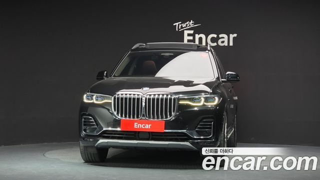 BMW X7 (G07) xDrive 40i Design Pure Excellence 7-Seater 2022 — фото 3