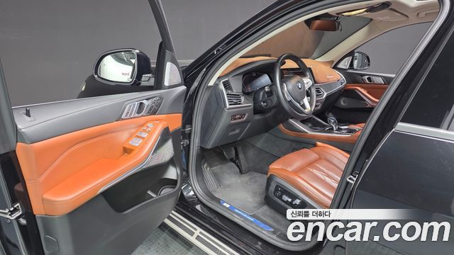 BMW X7 (G07) xDrive 40i Design Pure Excellence 7-Seater 2022 — фото 10