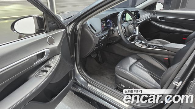 Hyundai Sonata (DN8) 2.0 Premium Plus 2022 — фото 10