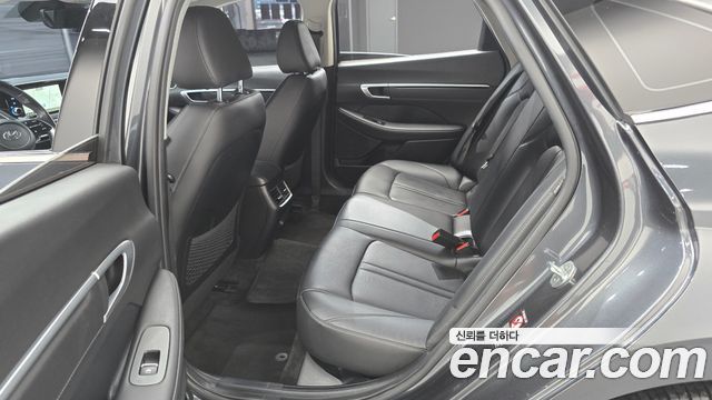 Hyundai Sonata (DN8) 2.0 Premium Plus 2022 — фото 16
