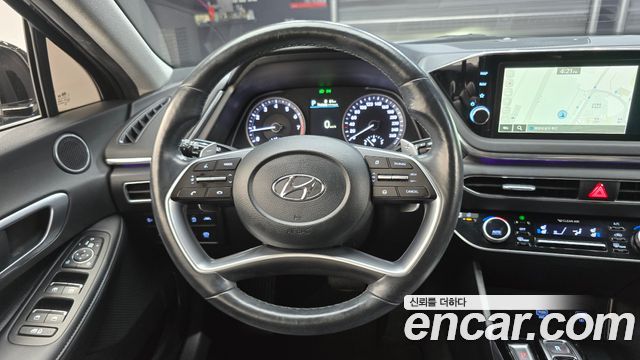 Hyundai Sonata (DN8) 2.0 Premium Plus 2022 — фото 17