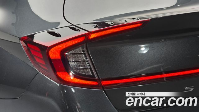 Hyundai Sonata (DN8) 2.0 Premium Plus 2022 — фото 29