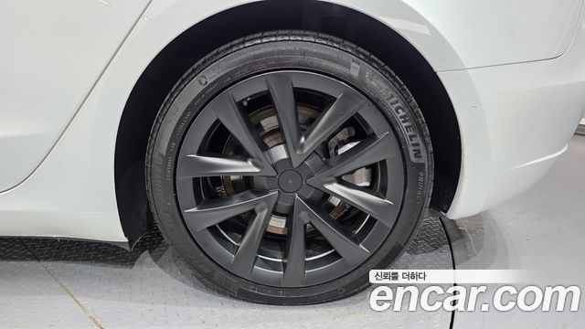 Tesla Model 3 Standard Range Plue RWD 2021 — фото 21