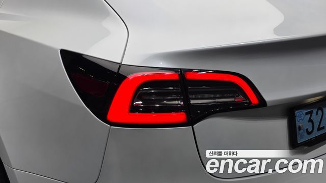 Tesla Model 3 Standard Range Plue RWD 2021 — фото 23