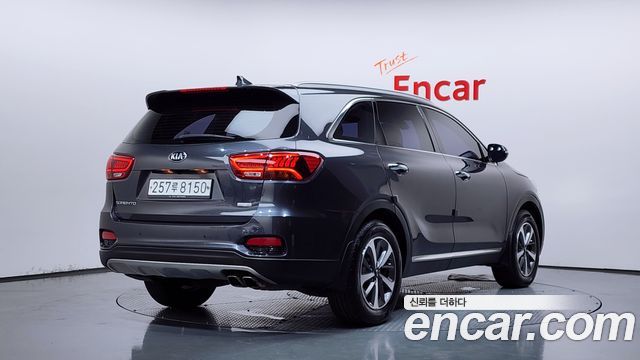 Kia Sorento Diesel 2.0 2WD Prestige 2020 — фото 2