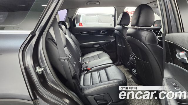 Kia Sorento Diesel 2.0 2WD Prestige 2020 — фото 11
