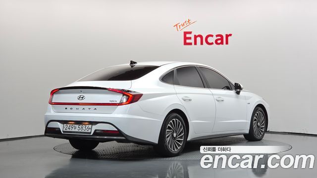 Hyundai Sonata Hybrid (DN8) Inspiration 2020 — фото 2