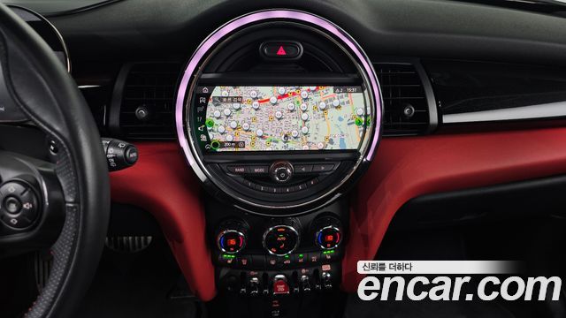 MINI Cooper S JCW 3rd Generation 2021 — фото 14