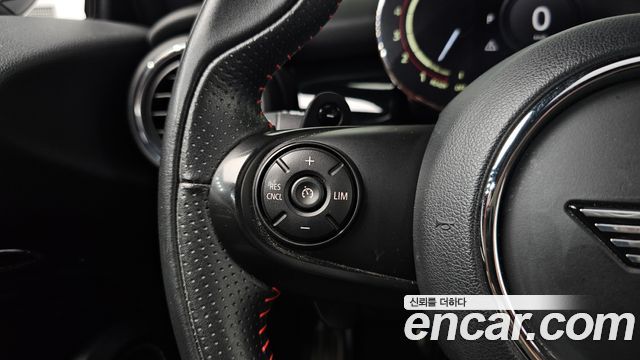 MINI Cooper S JCW 3rd Generation 2021 — фото 29