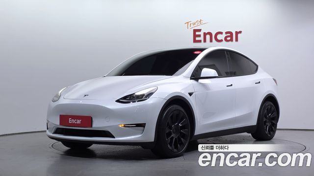 Tesla Model Y Long Range AWD