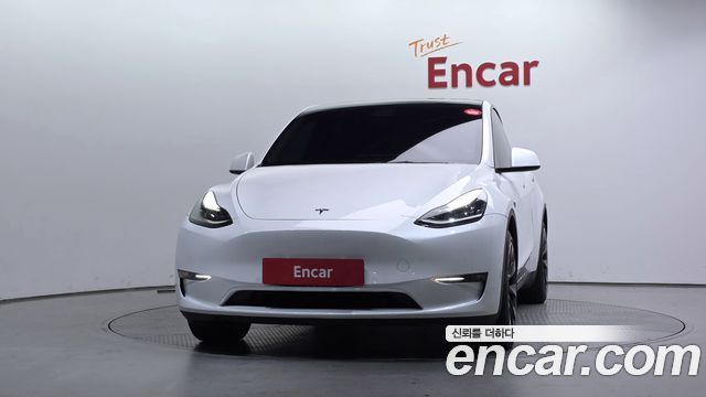 Tesla Model Y Long Range AWD 2022 — фото 3