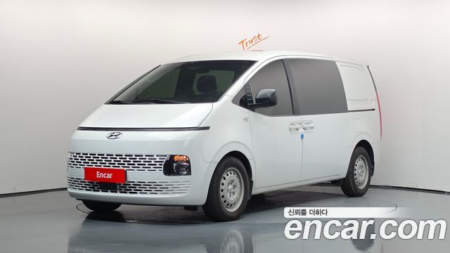 Hyundai Staria Cargo 5-Seater Smart 2023 — фото 1