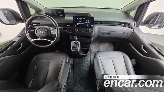 Hyundai Staria Cargo 5-Seater Smart 2023 — фото 7