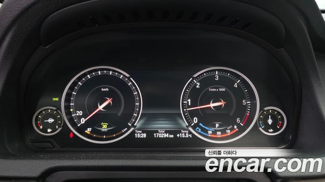 BMW 5 Series GT (F07) GT 30d 2013 — фото 8