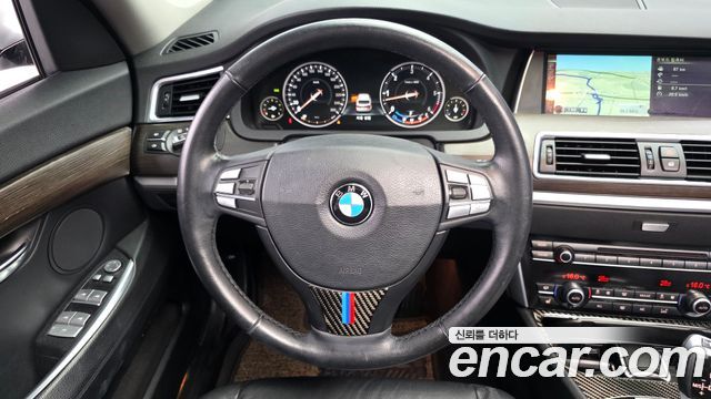 BMW 5 Series GT (F07) GT 30d 2013 — фото 17