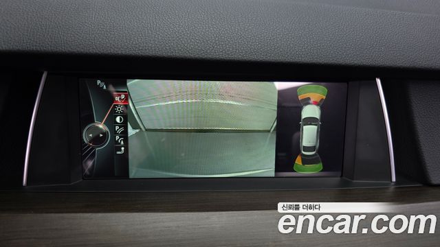 BMW 5 Series GT (F07) GT 30d 2013 — фото 19