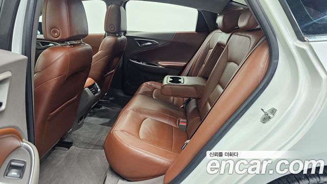 Chevrolet Malibu 1.5 Turbo LT Deluxe 2017 — фото 12