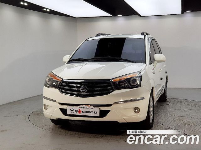 KG Mobility (SsangYong) Korando Turismo 4WD GT 11-seater 2014 — фото 2