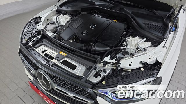 Mercedes-Benz GLC-Class (X254) GLC300 4MATIC AMG Line 2023 — фото 6