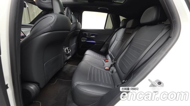 Mercedes-Benz GLC-Class (X254) GLC300 4MATIC AMG Line 2023 — фото 12