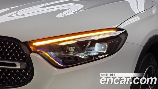 Mercedes-Benz GLC-Class (X254) GLC300 4MATIC AMG Line 2023 — фото 22