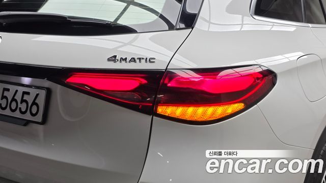 Mercedes-Benz GLC-Class (X254) GLC300 4MATIC AMG Line 2023 — фото 23