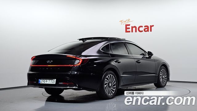 Hyundai Sonata Hybrid (DN8) Premium Plus 2022 — фото 2