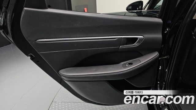 Hyundai Sonata Hybrid (DN8) Premium Plus 2022 — фото 25