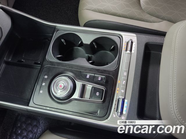 Kia Carnival (IV) HEV 9 seater Prestige 2024 — фото 16