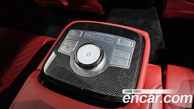 Genesis G80 (RG3) Gasoline 3.5 Turbo AWD 2023 — фото 34