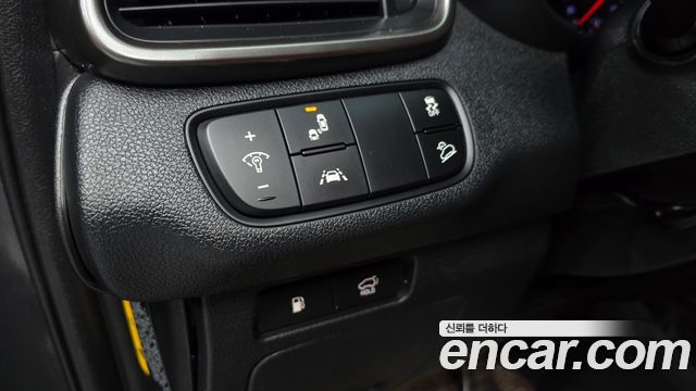 Kia Sorento Diesel 2.2 2WD Marster 2020 — фото 18
